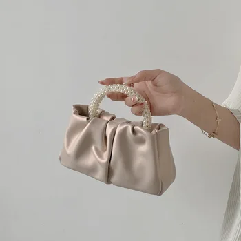 Сумочка с имитацией Жемчуга 2023 Женская Плиссированная сумка-облако Розово-Белая Сумка через плечо для хранения телефона, косметики, Модная Милая сумка-тоут